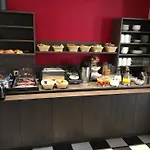 Hotel De Flore - Montmartre