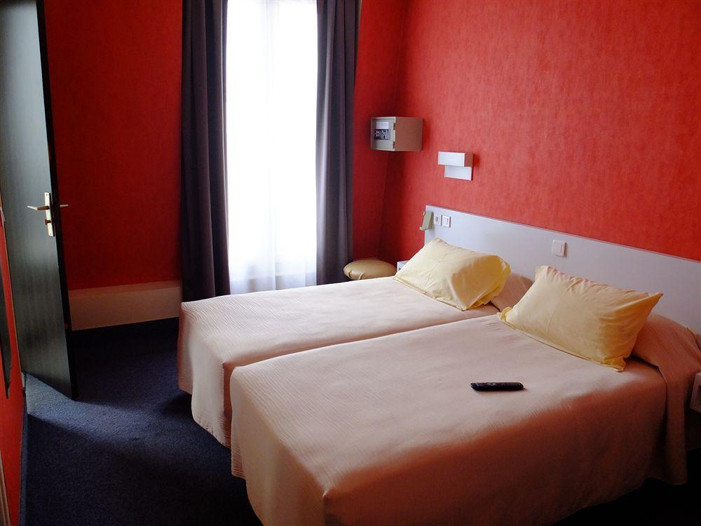 De Flore - Montmartre Hotel