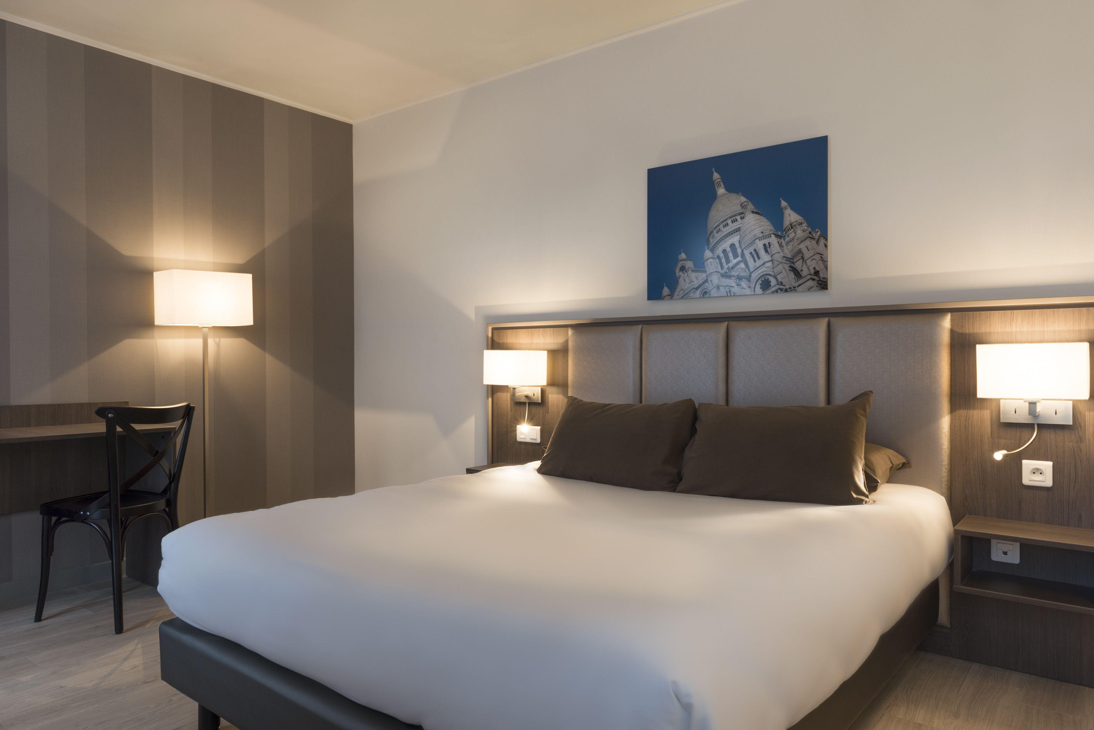 De Flore - Montmartre Paris