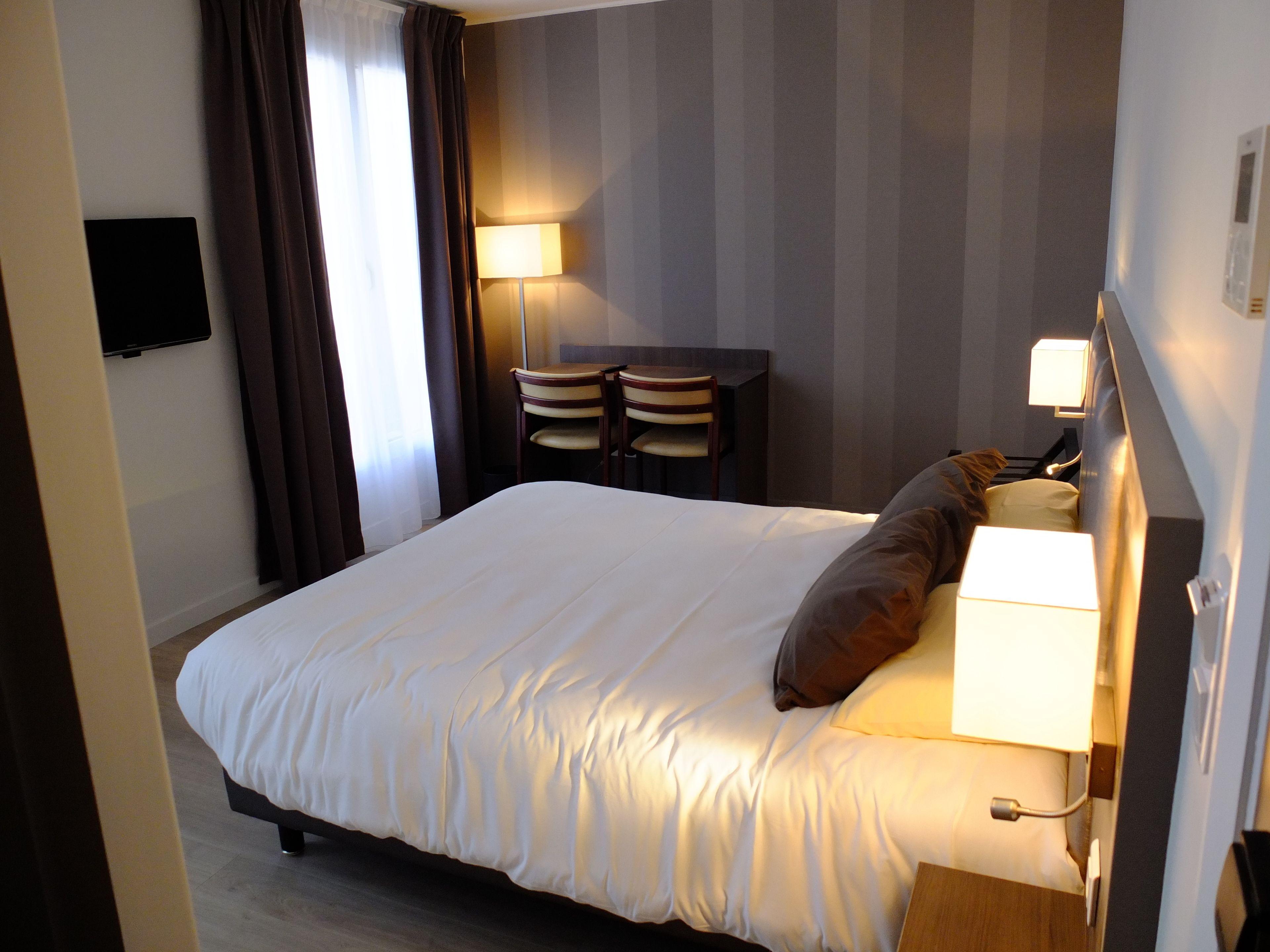 De Flore - Montmartre Paris