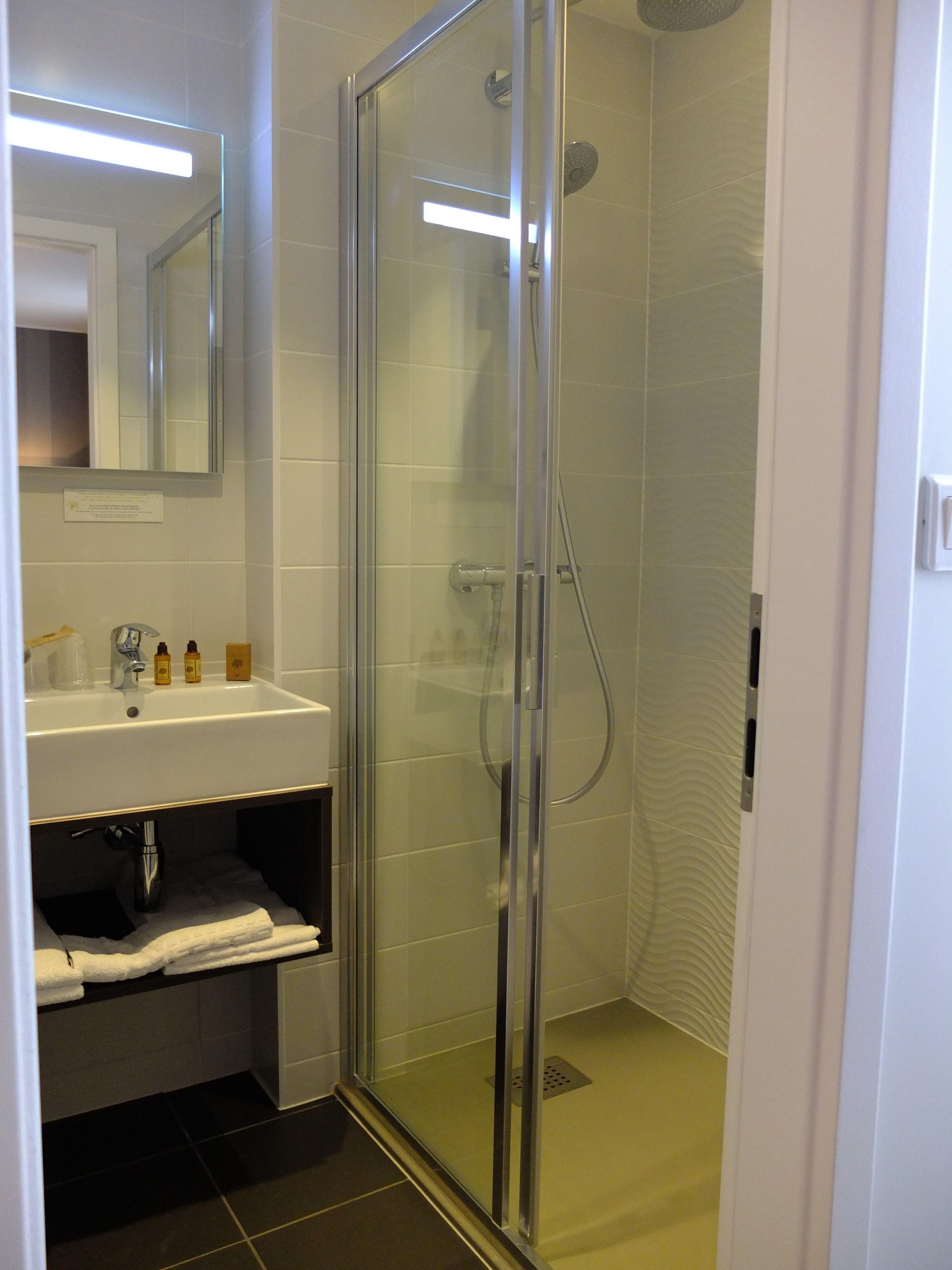 De Flore - Montmartre Paris