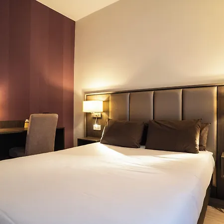 De Flore - Montmartre Hotel Parigi