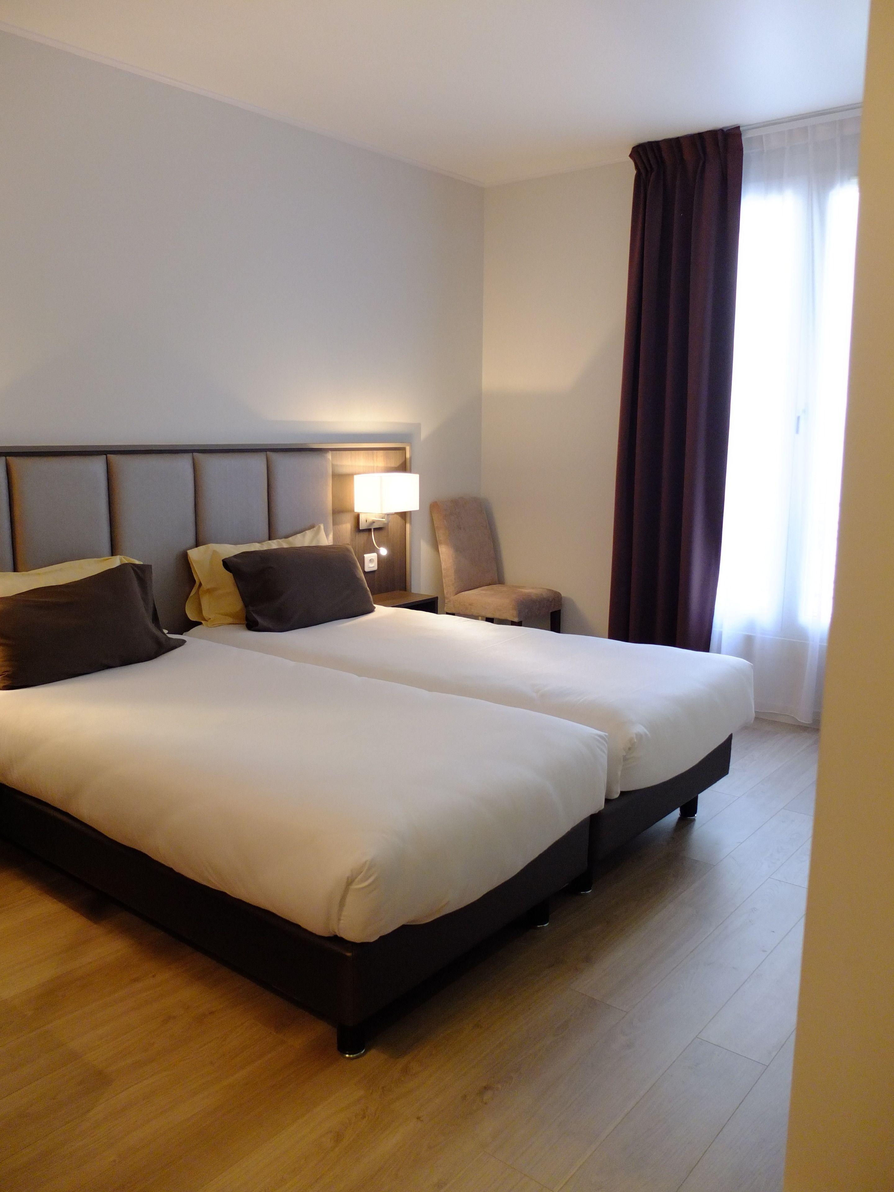 De Flore - Montmartre 3*